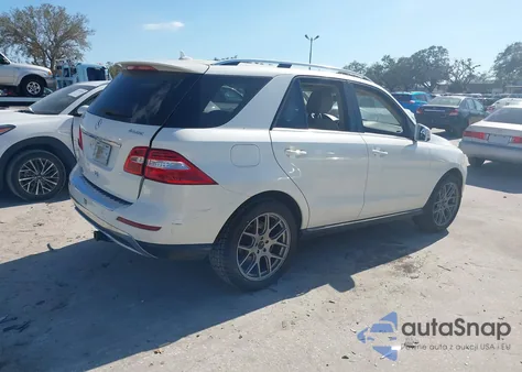 2014 Mercedes-Benz Ml 350 4Matic z USA, uszkodzony, nr VIN 4JGDA5HBXEA373643